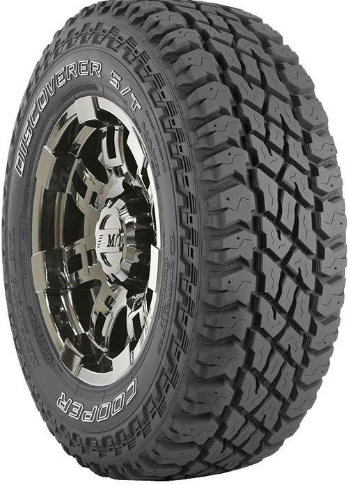 Cooper Discoverer S/T Maxx Spiked