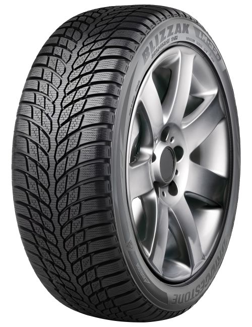 Bridgestone Blizzak LM-32